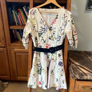 Tanya Taylor size 8 side zip dress.Belted. Beautiful sewn details.
